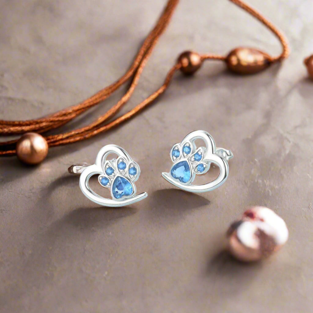 Pendientes de Patas y Corazón con Zirconia
