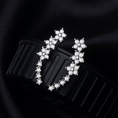Pendientes de lujo con flores y rhinestones