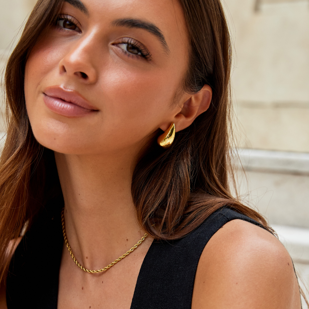 Pendientes de gota de oro Ame