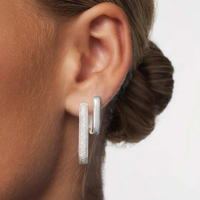 Aros Pavé de Gran Tamaño | Oro Blanco