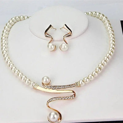 Collar de Perlas Naturales + Conjunto de Pendientes