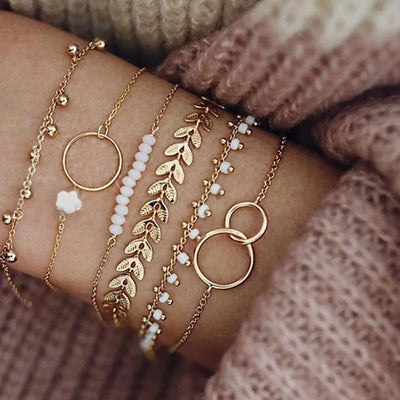 Encantador Conjunto de Pulseras Boho Doradas