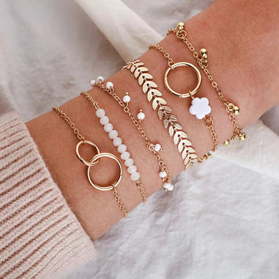 Encantador Conjunto de Pulseras Boho Doradas