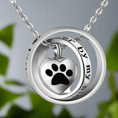 "Ya No A Mi Lado, Siempre En Mi Corazón" – Collar de Urna de Acero Inoxidable con Huella