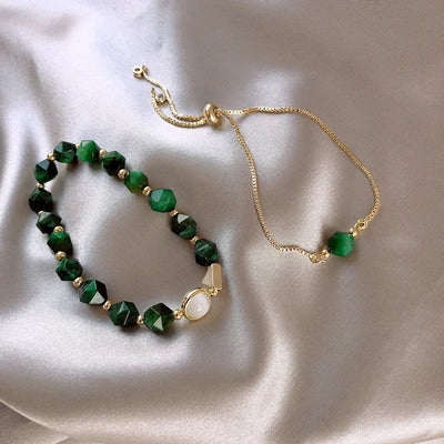 Conjunto de pulseras elegantes verdes