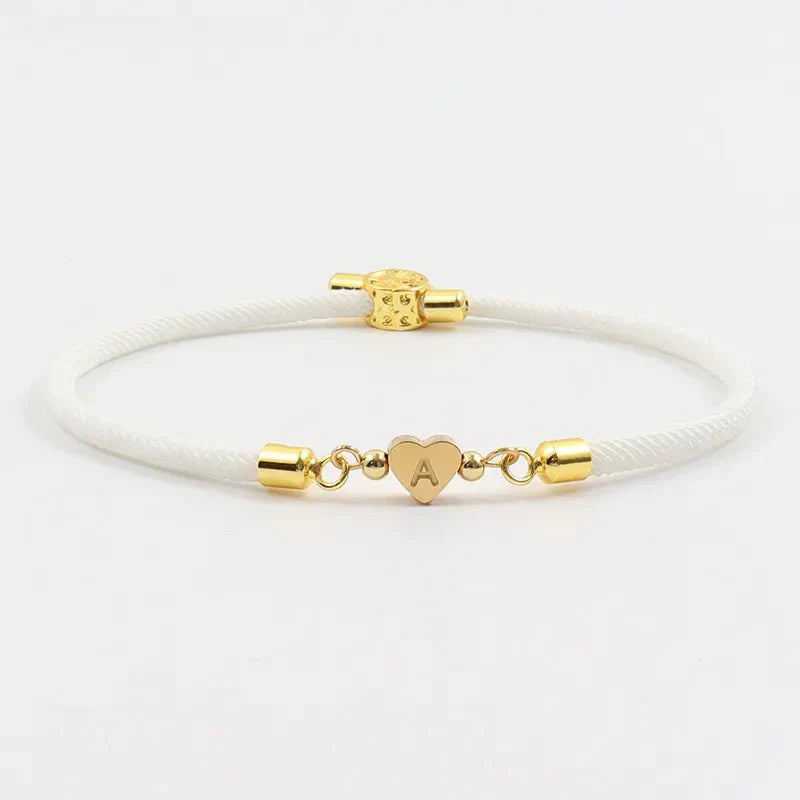 Pulseras Ajustables con Inicial de Corazón