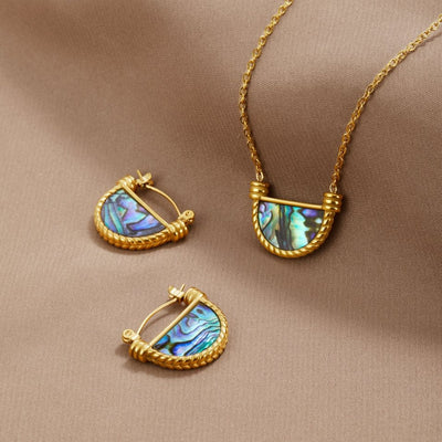 Collar de Conchas Turquesa de Amalfi