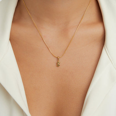 Collar de Letra Burbuja Chic