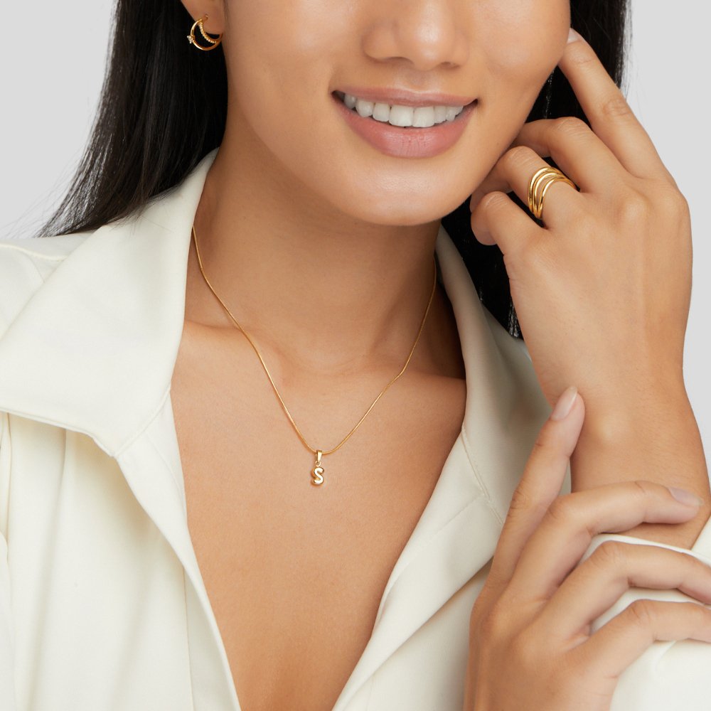 Collar de Letra Burbuja Chic