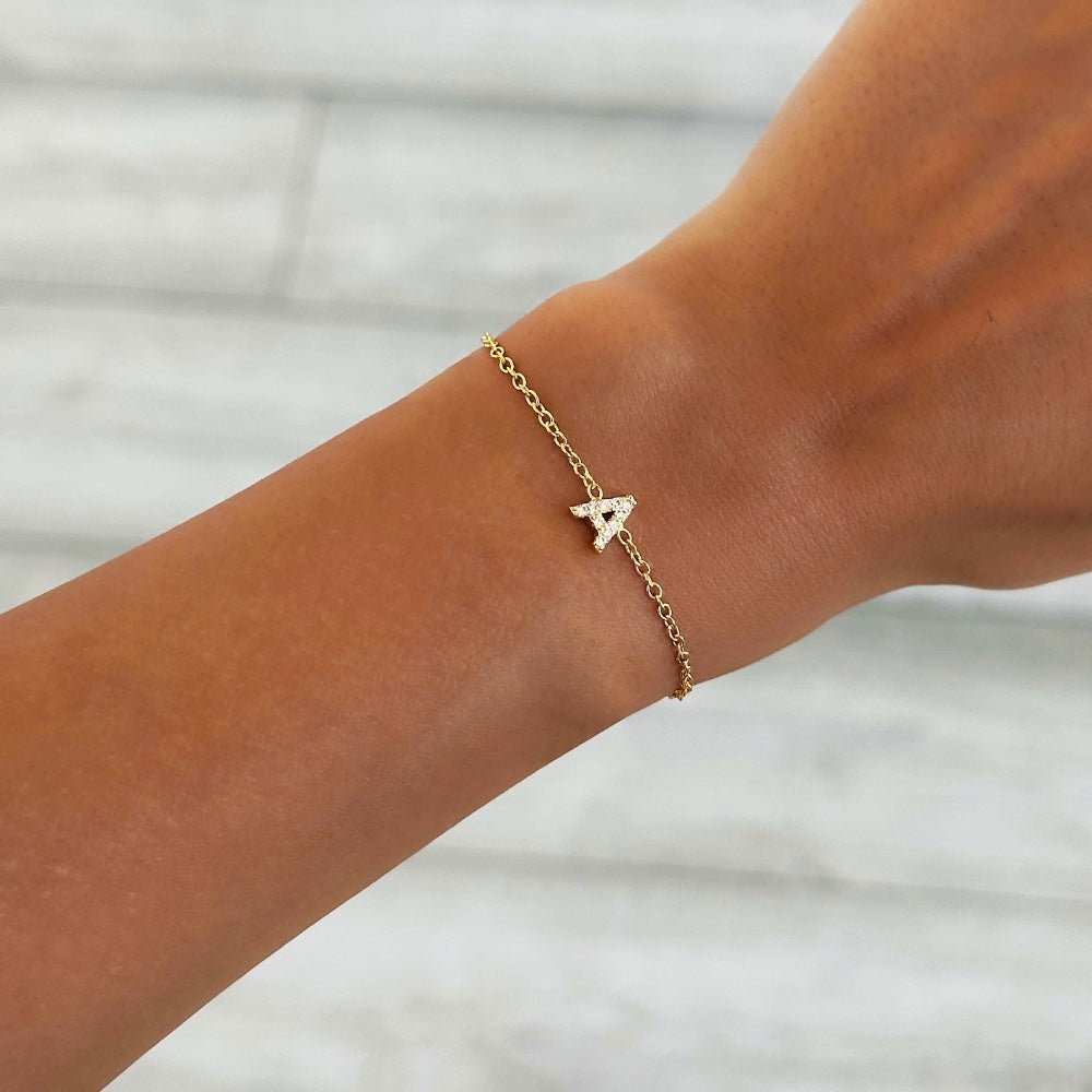 Pulsera de Cadena con Inicial Delicada