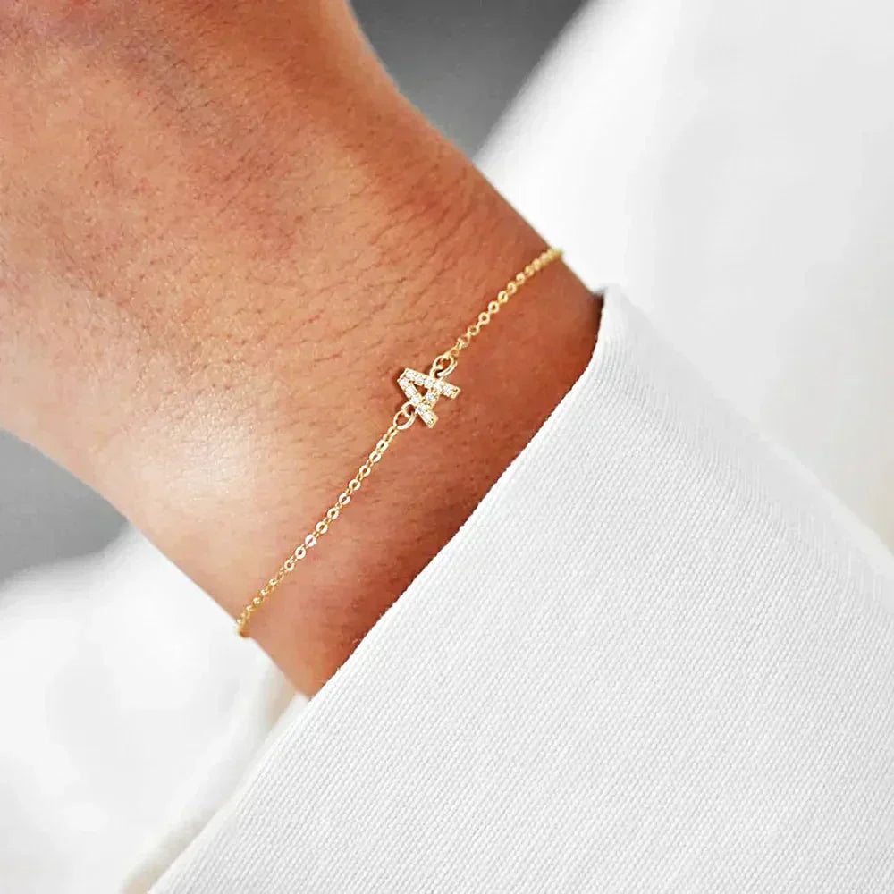 Pulsera de Cadena con Inicial Delicada