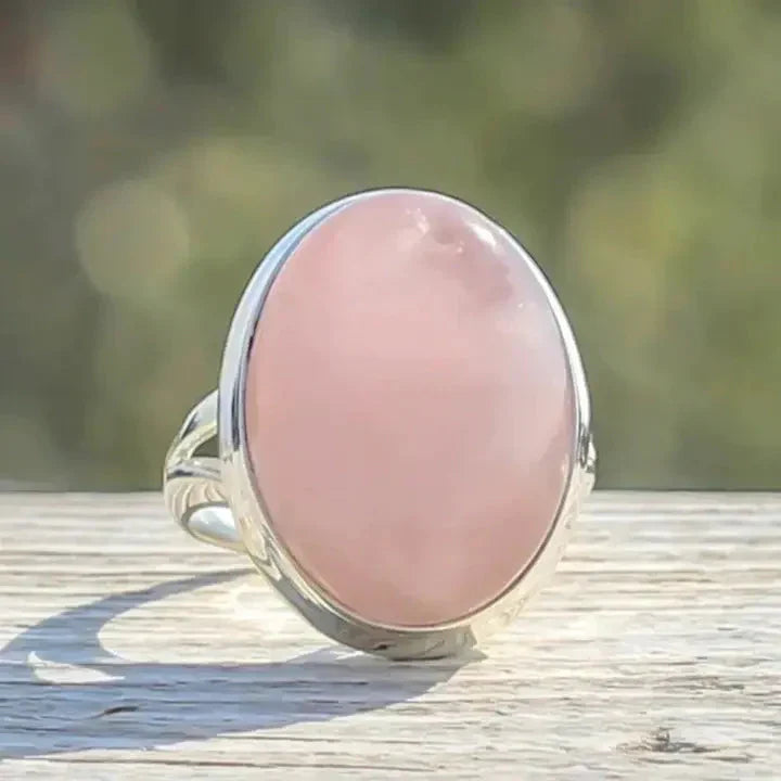 Anillo Vintage de Cuarzo Rosa en Plata de Ley