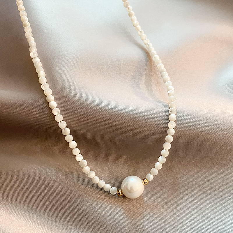 Collar de Perlas Chic