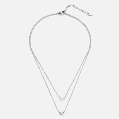 Cadena de plata con estrellas y perlas