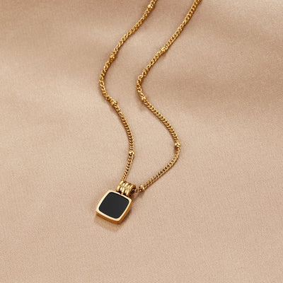 Collar Chic de Medianoche