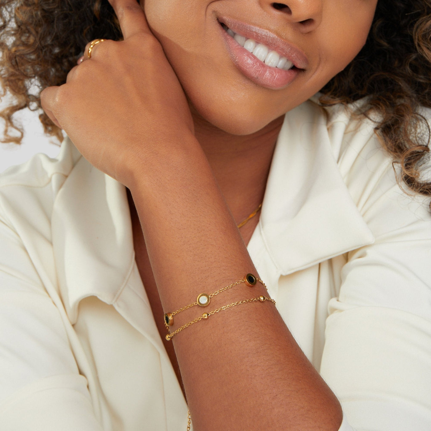 Pulsera de Piedra Ónice y Blanca