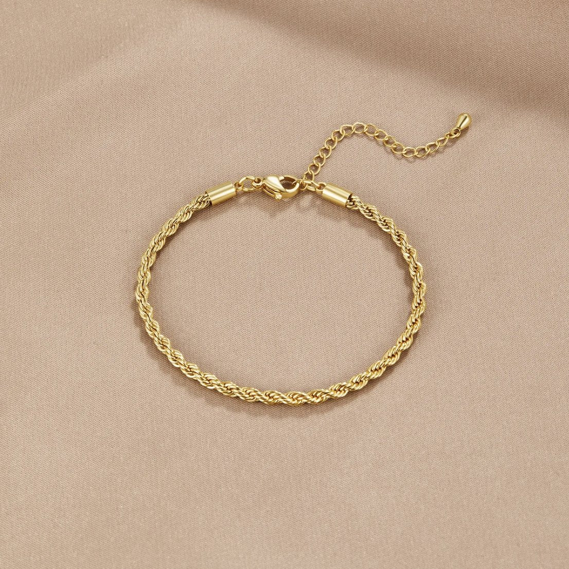 Pulsera de Oro Chic Retorcida
