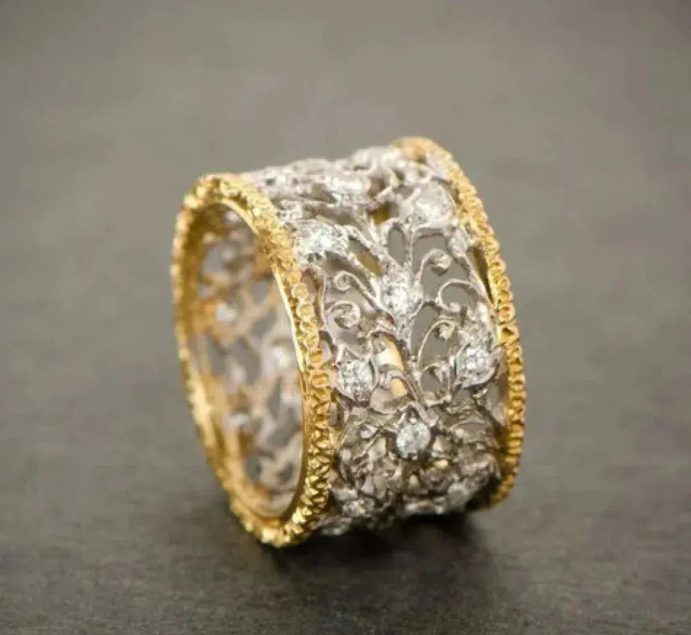 Anillo de hiedra vintage con zirconia